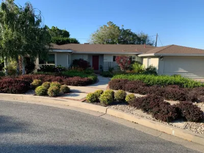 Mark's Landscape Service - Lawn Edging & Trimming in Camarillo, CA