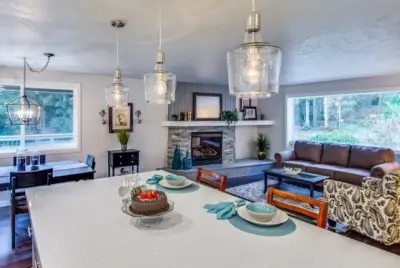 Caulfield Street — Interior Design & Decorating project by Peninsula Home Staging