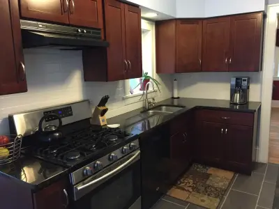 Chris Roblin Interior Design, Inc. - Kitchen Remodeling in North Royalton, OH