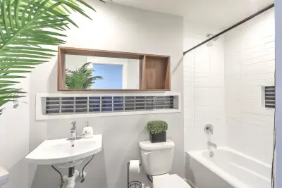 Charleston Contemporary Ranch Revamp — Interior Design & Decorating project by Michele Enersen Designs