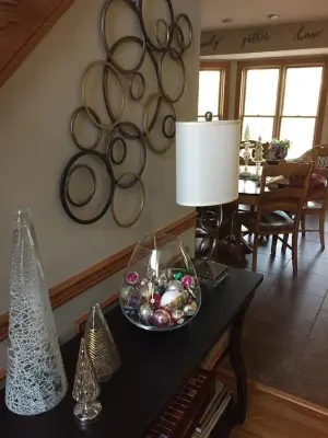 HOLIDAY DECORATION by House To Home