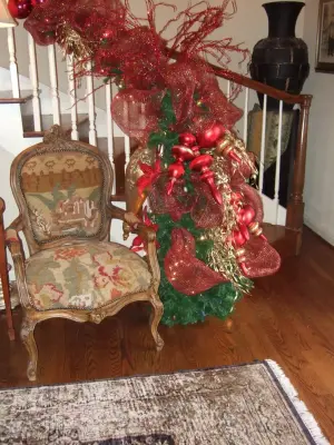 Holiday Decorating by Affordable Interior Design