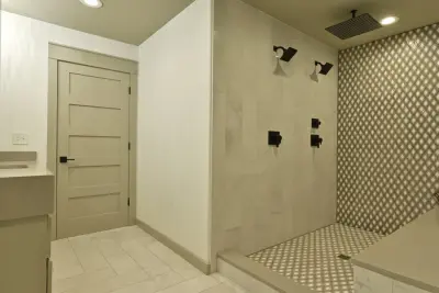 Timeless and Contemporary Farm: Bargain Mansions Season 3 (Episode 5) by Tamara Day Design