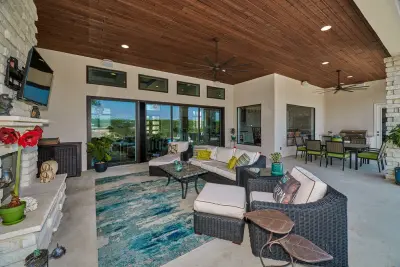 Contemporary Hill Country — Interior Design & Decorating project by Kim Kenney, Allied ASID