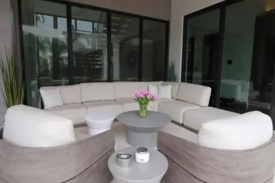Contemporary and Comfortable Outdoor Blend — Interior Design & Decorating project by I&iDesigns By Silvia Parra