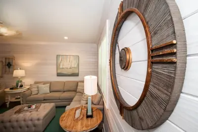 Ashley Burnette Designs, LLC - Professional Home Organizers in Destin, FL