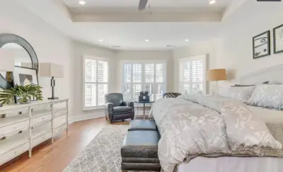 Waterfront Perspectives — Interior Design & Decorating project by Karen Simmons Interiors
