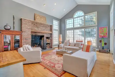 Country House — Interior Design & Decorating project by Gila- Home Design & Color Guru