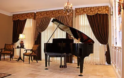 Completed Spaces and Window Coverings — Interior Design & Decorating project by Kathleen Newhouse Interiors