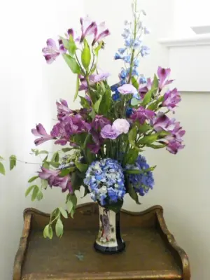 Floral Designs — Interior Design & Decorating project by Arlene Gold Design