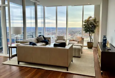 Nashville Residence at Four Seasons — Interior Design & Decorating project by Jennifer Joy Mattis, Designer