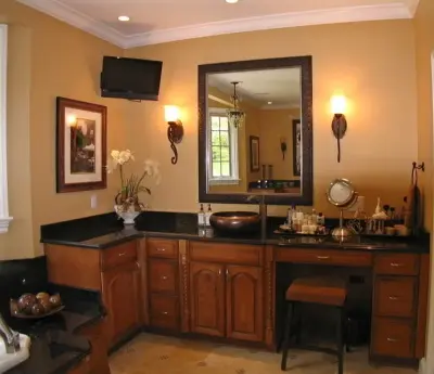 Ann Lahiff Interiors - Kitchen Remodeling in North Royalton, OH