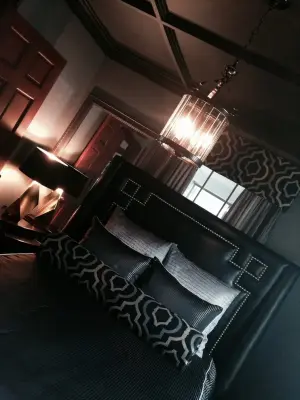 Gatsby-Themed Guest Suite by Alexander Von Ahsen