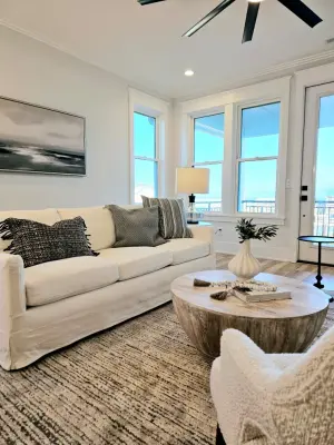 Porchlight Interiors LLC - Professional Home Organizers in Wilmington, NC