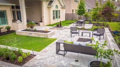 Mirror Lake Designs - Tree Planting & Transplanting in Spring, TX