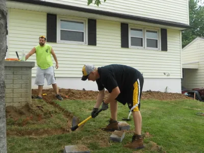 Mizzou Crew Landscaping - Leaf Removal & Cleanup in Saint Louis, MO