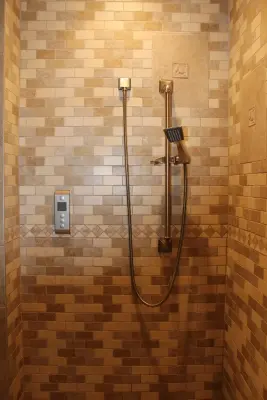 Edwards Plumbing Heating & Air Conditioning - Bathroom Remodeling in Vinton, IA