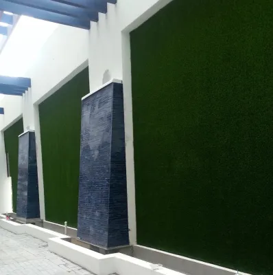 Monster Grass Artificial Turf & Ivy - Drought-Resistant Lawn Installation in Miami, FL