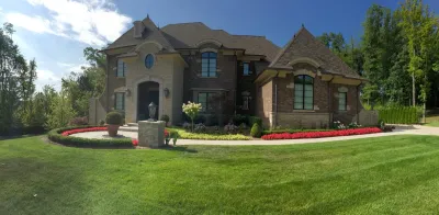 Motor City Landscaping - Retaining Wall Construction in Rochester Hills, MI