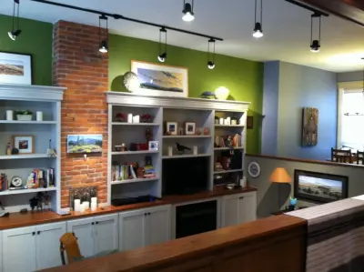 Chris Roblin Interior Design, Inc. - Kitchen Remodeling in North Royalton, OH