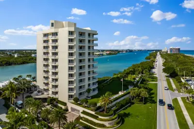Jupiter Island Upscale Skyscraper — Interior Design & Decorating project by Denise Stringer Interior Design