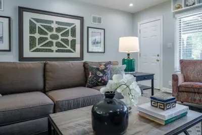 NV Interiors - Interior Design & Decorating in Saugatuck, MI