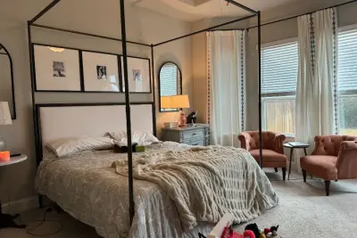 Lantana Pass Revitalization — Interior Design & Decorating project by Morphe Home Staging & Design