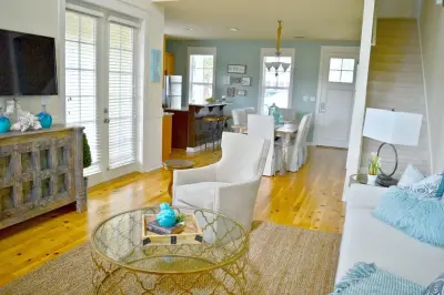 Laurel Grove Setup — Interior Design & Decorating project by Design And Dwell Homes LLC