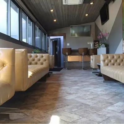 Natural Edge — Interior Design & Decorating project by Bynum Design Group