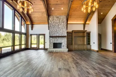 Lodge with a View for Multigenerational Living — Interior Design & Decorating project by Chambers Interior Design