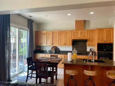 VanderHelm Interior Design - Custom Cabinets & Cabinetry in Modesto, CA