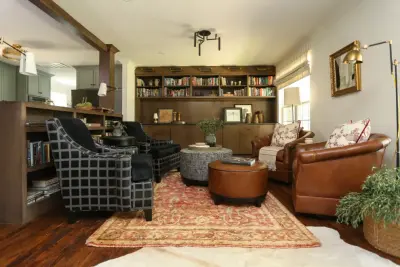 MIDTOWN RENOVATION — Interior Design & Decorating project by Huntington Id