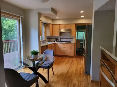 Minnetonka Platform — Interior Design & Decorating project by Well-Designed Interior Design And Home Staging