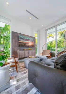 Vivian Macia Interiors LLC - Custom Cabinets & Cabinetry in Key Biscayne, FL