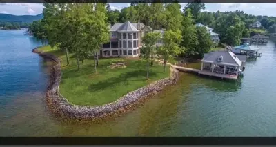 Robert R Bauer Building Contractors - Custom Home Builders in Moneta, VA