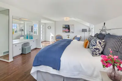 Classic Home Renovation - Magnolia — Home Renovation & Remodeling Services project by Paulsen Construction Services, LLC