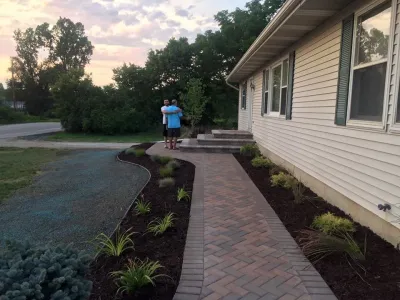 Front Walkway by Outdoor Specialties