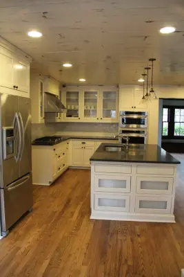 Crowley Custom Homes - Kitchen Remodeling in College Station, TX