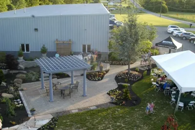 v2013 ALE: Office Display Area by Pennsylvania Landscape & Nursery Association