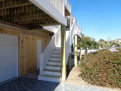 Mastrand Custom Decks - Custom Home Builders in Little River, SC