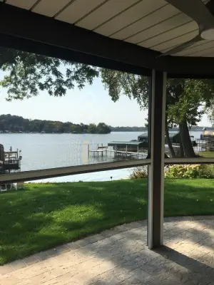 Octagonal Subdeck by Minnesota Screens
