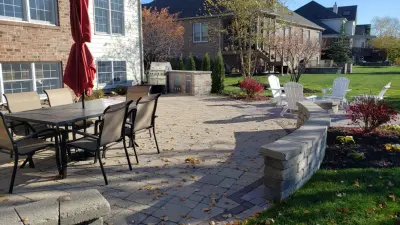 Hawthorn Woods Cobblestone Patio in Old Greenwich by Archadeck Of Chicagoland