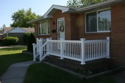 The Vinyl Outlet - Fence Installation in Buffalo, NY