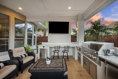 Seabrook TX Outdoor Lifestyle by TCP Custom Outdoor Living
