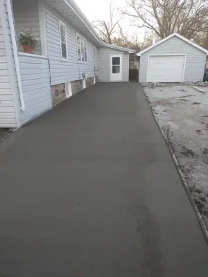 Davis Concrete LLC - Commercial Construction Services in Menasha, WI