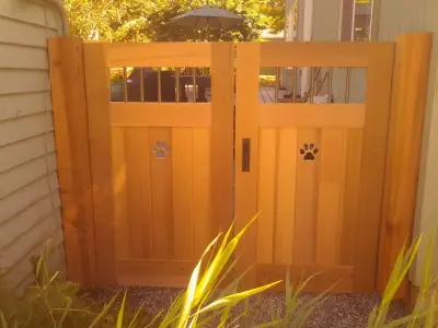 Paw Mark Entrances by GreenCoast Carpentry