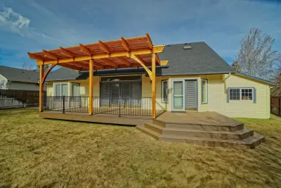 LeBlanc Decks - Design-Build Services in Maryville, TN