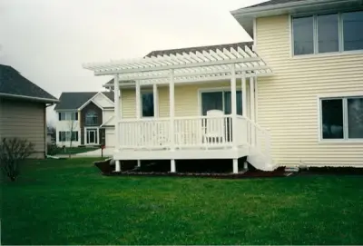 Petty Vinyl - Fence Installation in Gladbrook, IA
