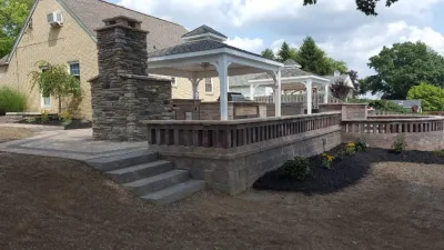 Pittsburgh Hardscapes - Retaining Wall Construction in Freedom, PA