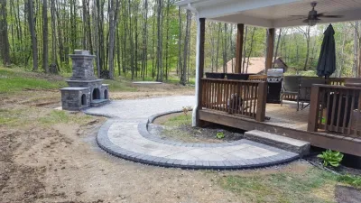 Pittsburgh Hardscapes - Retaining Wall Construction in Freedom, PA